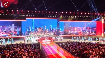 Meriahnya Malam Tahun Baru 2025 di Shougang Park, Beijing: Ribuan Orang Tumpah Ruah!