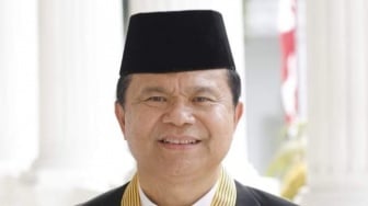 Total Harta Kekayaan Ronny Sompie, Jenderal Pensiunan Polri dan Eks Dirjen Imigrasi yang Diperiksa KPK!