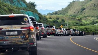 Komunitas Pengguna Toyota Fortuner Tempuh 600 Km Tutup Tahun di Labuan Bajo