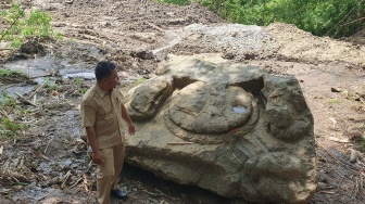 Penampakan Batu Berukir Raksasa di Temuan Proyek Jalan Prambanan, Bikin Takjub