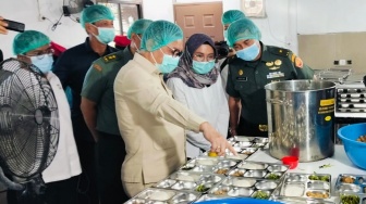 Tinjau Dapur Makan Bergizi Gratis di Depok, Gubernur Lemhannas: Sesuai Standar dan Higienis