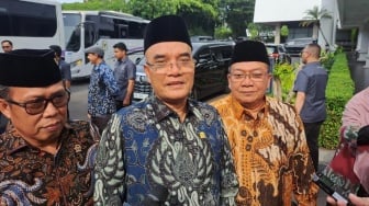 Panja Haji Sambangi Istana, Lapor ke Prabowo Biaya Haji Turun