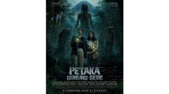 Film Petaka Gunung Gede: Ketika Pantangan Diabaikan, Teror Dimulai!