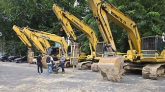 Polresta Padang Tetapkan Tersangka Kasus Tambang Ilegal di Gunung Sarik, 4 Alat Berat Disita!