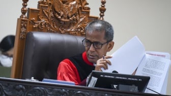 Sempat Dipanggil Kiai pada Sidang Sengketa Pilkada, Saldi Isra: Berat Tanggung Jawabnya