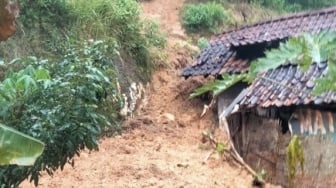 Hujan Deras Picu 4 Titik Longsor di Gunungkidul, 1 Rumah Rusak Parah