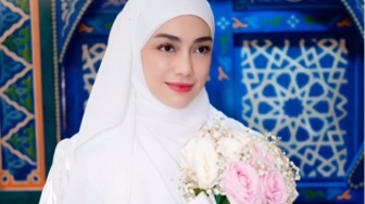 Celine Evangelista Ungkap Alasan Mualaf, Bukan Karena Menikah, Tapi...