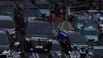 Viral Mobil RI 36 Terobos Kemacetan Jakarta, Ternyata Dulu Ada Kejadian Serupa?