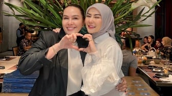 Nikita Mirzani Damai dengan Lolly, Fitri Salhuteru: Tak Ada yang Istimewa, Memang Seharusnya Begitu