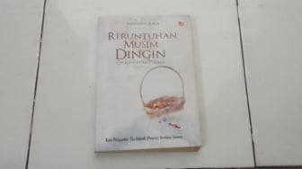 Keindahan Bahasa dan Kejutan Cerita dalam Kumcer Reruntuhan Musim Dingin