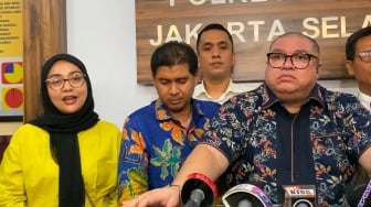 Dituding Keroyok Nikita Mirzani, Istri Razman: Dia Berhalusinasi!