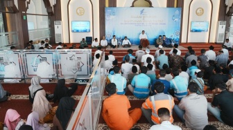 Momentum Peringati HUT ke-11, Semen Gresik Gelar Sujud Syukur dan Berbagi Kebahagiaan dengan Ratusan Anak Yatim Piatu