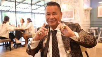 Hotman Paris Pamer Lamborghini Rp 20 Miliar, Sentil Om-om Mau Adopsi ABG