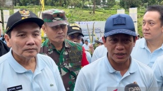 Cegah Banjir Berulang, Menteri Hanif Ingatkan Tak Boleh Ada Bangunan Permanen di Hulu Ciliwung