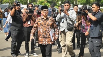 Ngaku Hormati Putusan MK yang Batalkan Kemenangan Istrinya, Mendes Yandri Sampaikan Tiga Bantahan