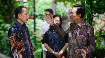 Pakar Ungkap Makna di Balik Gestur Tangan dan Bibir Sri Sultan HB X saat Bertemu Jokowi