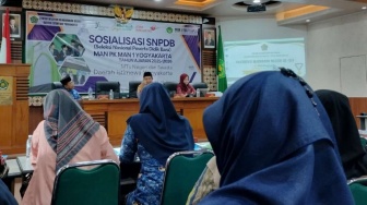 Sukseskan SNPDB 2025/2026: Kepala MAN 2 Bantul Ikuti Sosialisasi