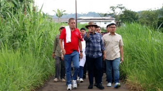 Sastra Winara: Program Susu Gratis Prabowo Bawa Manfaat Bagi Siswa dan Peternak Sapi di Bogor