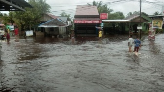 Banjir dan Longsor di Sambas Meluas, Pemkab Naikkan Status Tanggap Darurat