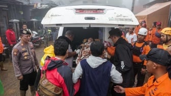 Bencana Longsor di Pekalongan: 17 Tewas, 9 Hilang, Tim SAR Berpacu dengan Waktu