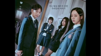 Poster Baru Friendly Rivalry Tunjukkan Persona Unik Hyeri dan Pemeran Lainnya