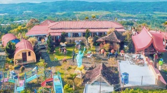 Sunrise Hill Gedong Songo, Tempat Glamping dan Hunting Spot Foto Kece