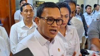 Cegah Jalur Ilegal Pekerja Migran, Menteri P2MI Ingin Tindak Calo dan Sindikat