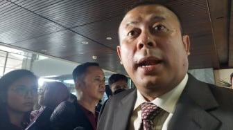 Bahas Dugaan Kekerasan, Wakil Ketua DPR Minta Komisi X Rapat Terbuka dengan Menteri Satryo