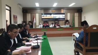 Sidang Perdana Kasus TPPU Pimpinan Ponpes Al-Zaytun Panji Gumilang Digelar PN Indramayu