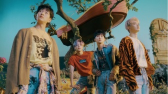 Cinta Layaknya Laut yang Tak Berujung dalam Lagu Atlantis dari SHINee