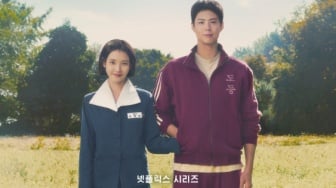 Park Bo Gum Puji Kecantikan IU dalam Trailer When Life Gives You Tangerine