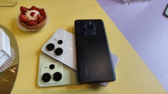 Layar Sultan, Harga Teman! 7 HP AMOLED Terbaik Harga Rp2 Jutaan Edisi Juli 2025