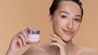 5 Moisturizer Gel Terbaik untuk Pemula, Kulit Lembap Tanpa Ribet!