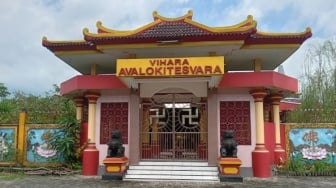 Vihara Tertua di Banten Ramai Dikunjungi saat Imlek, Bukti Kerukunan Umat Beragama