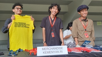 Kritik Lewat Merchandise: "Kemenyan RI" dan Pesan Menyentil dari Seniman Jogja untuk Pemerintah