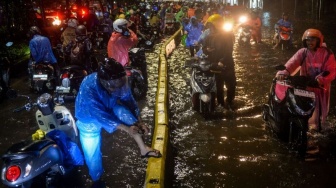 Hujan Lebat, BPBD: 54 RT dan 23 Ruas Jalan di Jakarta Terendam Banjir