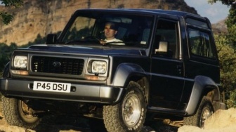 Lebih Murah dari Versi Bensin: Segini Harga Mobil Bekas Daihatsu Rocky Diesel