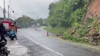 Jalur Puncak-Cipanas Rawan Longsor, BPBD Pasang Papan Peringatan di Sepanjang Jalur