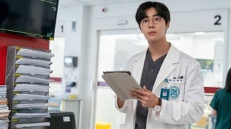 Sukses Bintangi Trauma Code, Ini Deretan Drama Populer Choo Yeong Woo