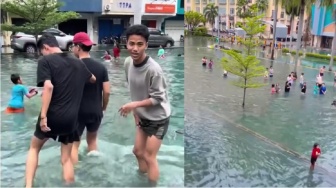 Viral Banjir 'Air Jernih' di Cengkareng Timur Jadi Sorotan, Disebut Sebagai 'Banjir Premium'