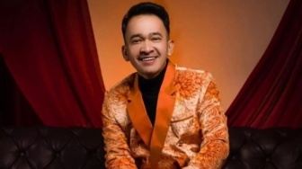 Ruben Onsu Pamer Pakai Baju Muslim Jelang Idul Fitri, Ivan Gunawan: Selamat Hari Raya, Sahabatku