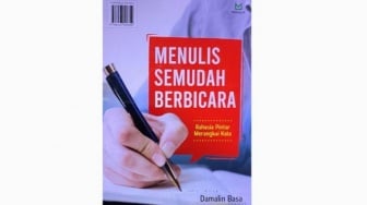 Rahasia Menjadi Seorang Penulis dalam Buku Menulis Semudah Berbicara