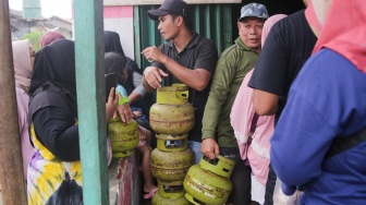 Kenapa Tahun 2026 Beli LPG 3 Kg Wajib Pakai NIK KTP?