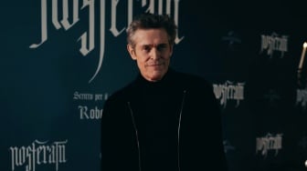 5 Rekomendasi Film Horor yang Dibintangi Willem Dafoe, Terbaru Ada Nosferatu