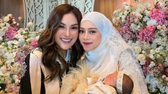 Penampilan Nikita Mirzani di Akikah Anak Lesti Kejora Jadi Omongan: Aura Kaya tanpa Emas