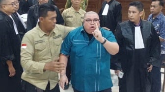 Rusuh Saat Sidang, Razman Arif Nasution Teriak-Teriak ke Hakim: Saya Tidak Takut Dipenjara!