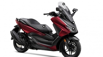 Daftar Harga Terbaru Honda ADV 160 dan Forza Bulan Februari 2025