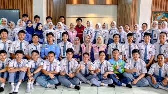 Edukasi Kelistrikan, PLN UP3 Purwakarta Kunjungi SMA Negeri 1 Purwakarta