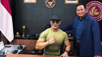 Dilirik Jadi Staf Khusus Menhan, Apa Pendidikan Deddy Corbuzier?