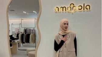 Paula Verhoeven Luncurkan AMAPOLA: Outfit Elegan, Solusi untuk Wanita Tinggi!